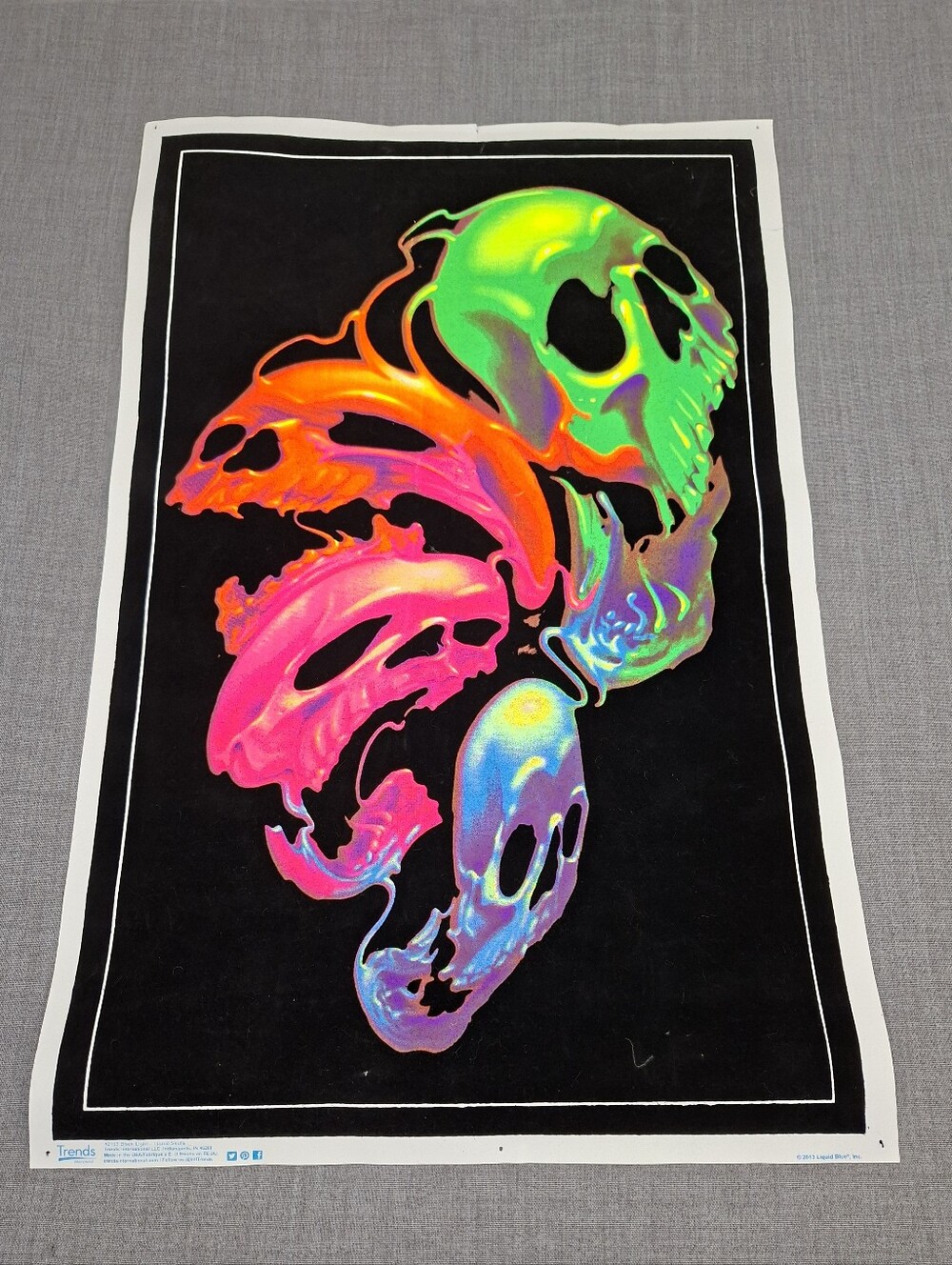 Liquid Blue 2013 Blacklight Vibrant Colored Skull Felt Poster.